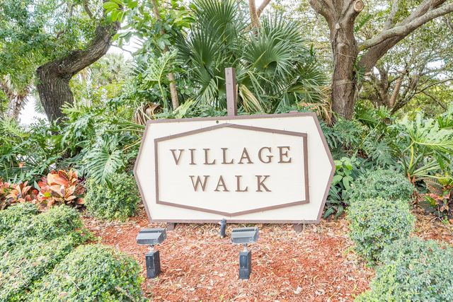 108 Village Walk Drive, Royal Palm Beach, FL 33411