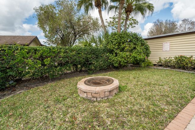 108 Village Walk Drive, Royal Palm Beach, FL 33411