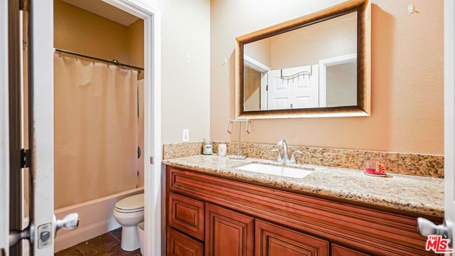 16051 Los Cedros Avenue, Fontana, CA 92336