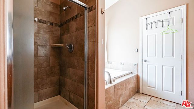 16051 Los Cedros Avenue, Fontana, CA 92336