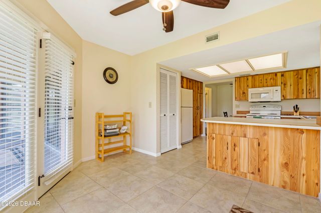130 Blue Heron Dr Unit A, Daytona Beach, FL 32119