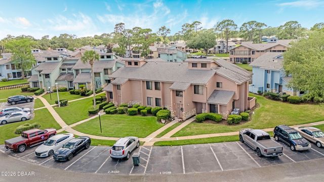 130 Blue Heron Dr Unit A, Daytona Beach, FL 32119