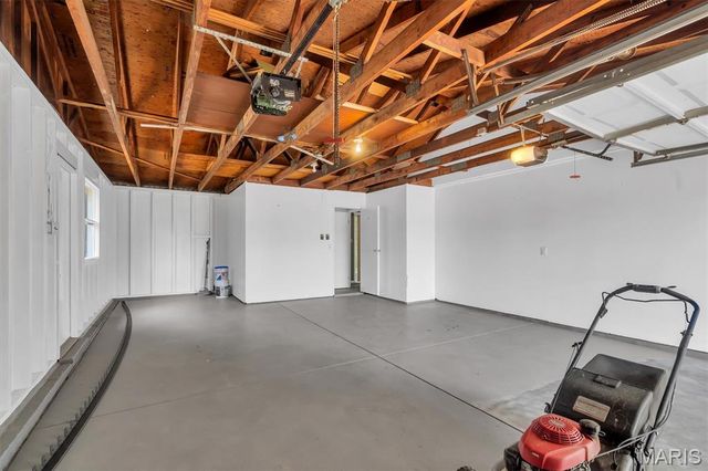 3515 Saint Catherine Street, Florissant, MO 63033
