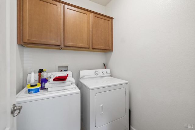 3091 Red Maple Ct, Vacaville, CA 95687