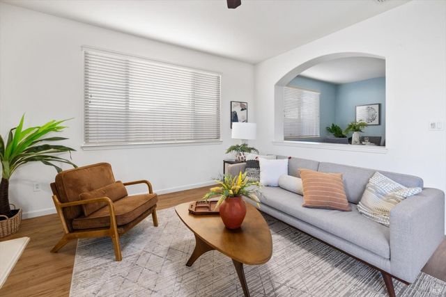 3091 Red Maple Ct, Vacaville, CA 95687