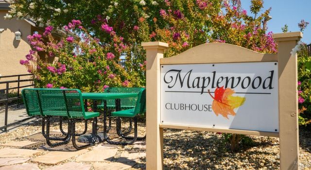 3091 Red Maple Ct, Vacaville, CA 95687