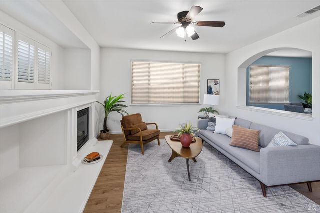 3091 Red Maple Ct, Vacaville, CA 95687