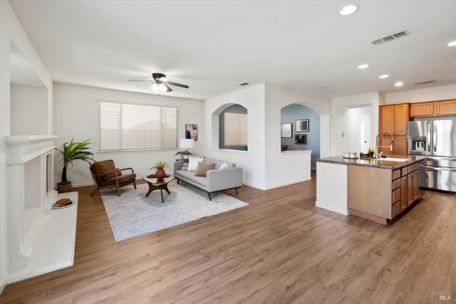 3091 Red Maple Ct, Vacaville, CA 95687