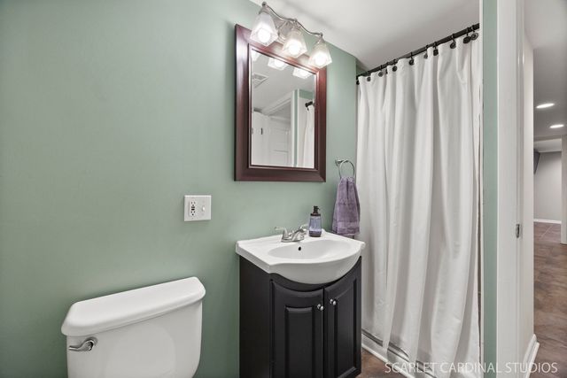 22 W Jackson Street, Villa Park, IL 60181