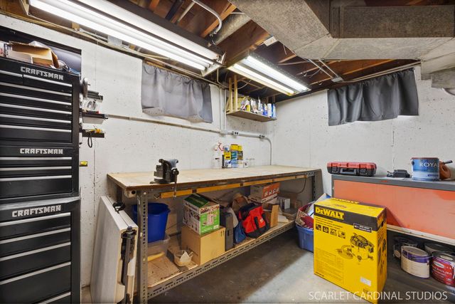 22 W Jackson Street, Villa Park, IL 60181