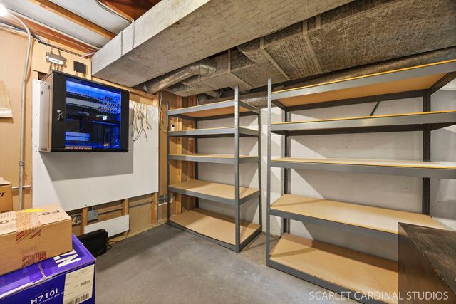 22 W Jackson Street, Villa Park, IL 60181
