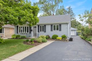 22 W Jackson Street, Villa Park, IL 60181
