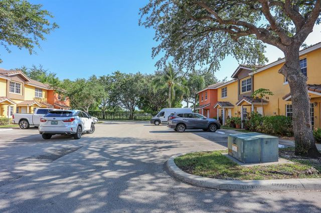 4149 NW 67th Te 4149, Lauderhill, FL 33319