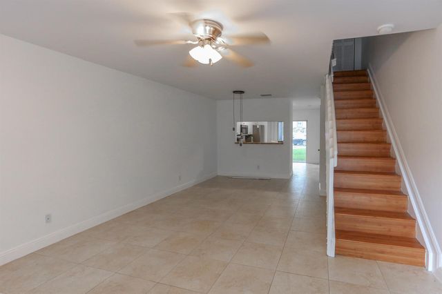 4149 NW 67th Te 4149, Lauderhill, FL 33319