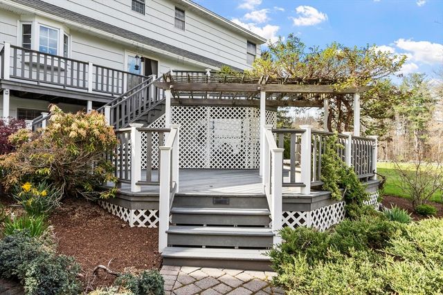 103 Brooks Station Road, Princeton, MA 01541