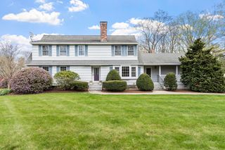 103 Brooks Station Road, Princeton, MA 01541