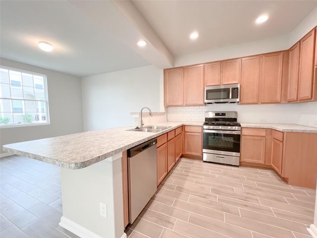 676 Ferrule DR, Kyle, TX 78640