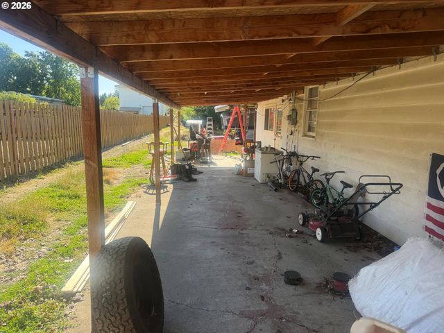3131 Se 282ND Ave, Gresham, OR 97080