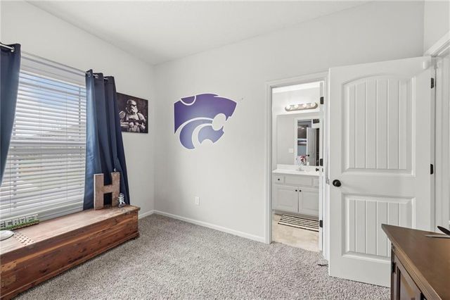 2351 W Concord Drive, Olathe, KS 66061