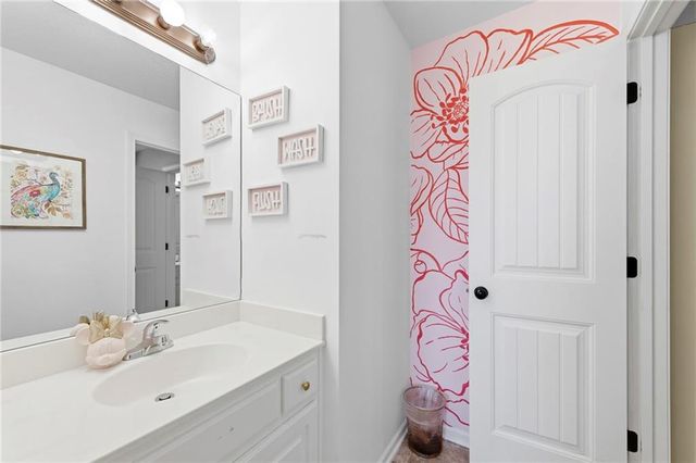2351 W Concord Drive, Olathe, KS 66061
