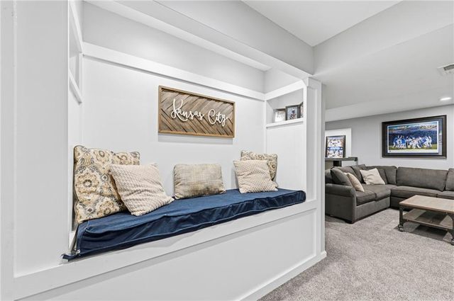 2351 W Concord Drive, Olathe, KS 66061