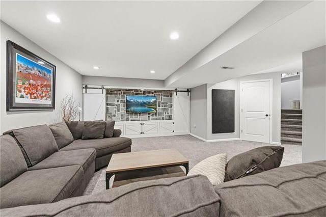 2351 W Concord Drive, Olathe, KS 66061