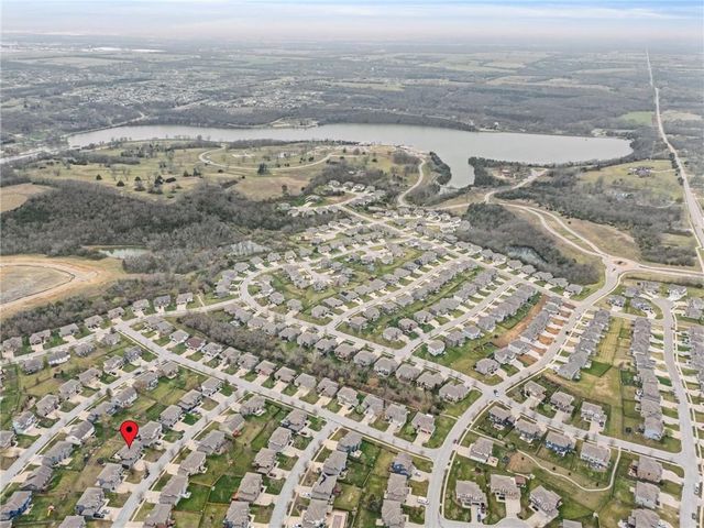 2351 W Concord Drive, Olathe, KS 66061