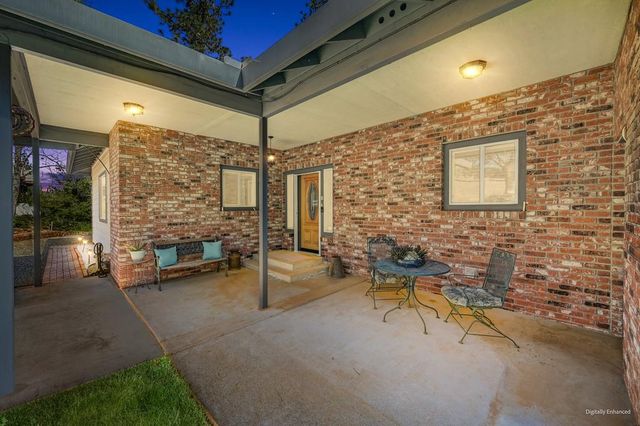 2065 Hotchkiss Ct, Cool, CA 95614