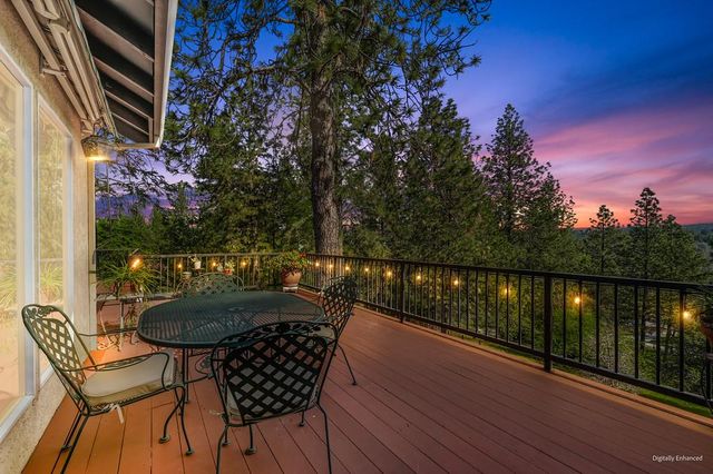 2065 Hotchkiss Ct, Cool, CA 95614