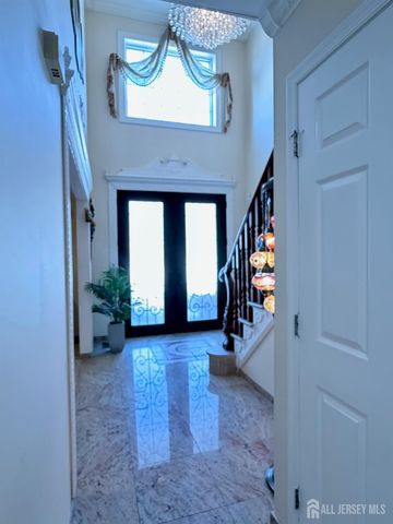 3 Rachel Lane, Monroe, NJ 08831