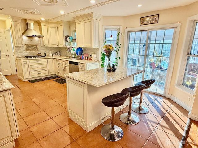 3 Rachel Lane, Monroe, NJ 08831