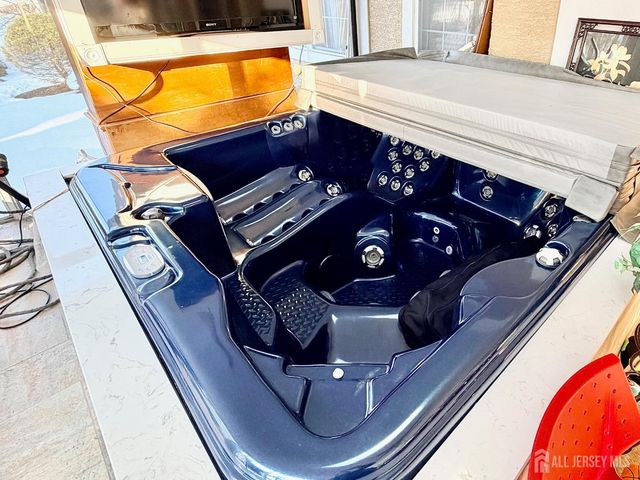 3 Rachel Lane, Monroe, NJ 08831