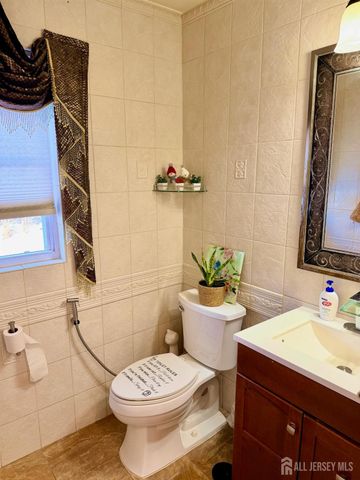 3 Rachel Lane, Monroe, NJ 08831