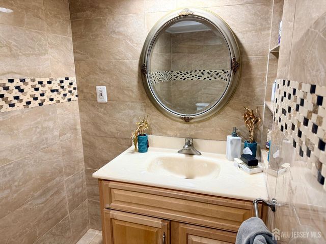 3 Rachel Lane, Monroe, NJ 08831