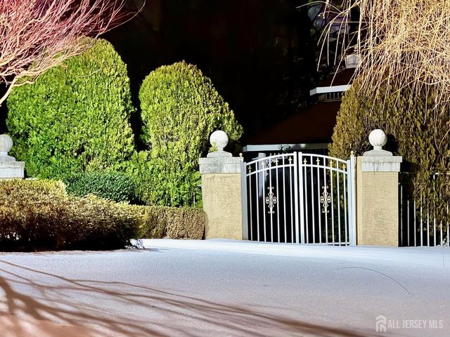 3 Rachel Lane, Monroe, NJ 08831