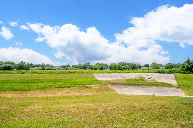 2738 Summer Lane, Missouri City, TX 77489