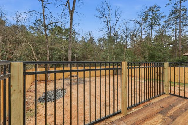 160 Oak Lane, Shepherd, TX 77371