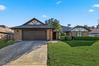 4617 Yellowleaf Drive, Fort Worth, TX 76133
