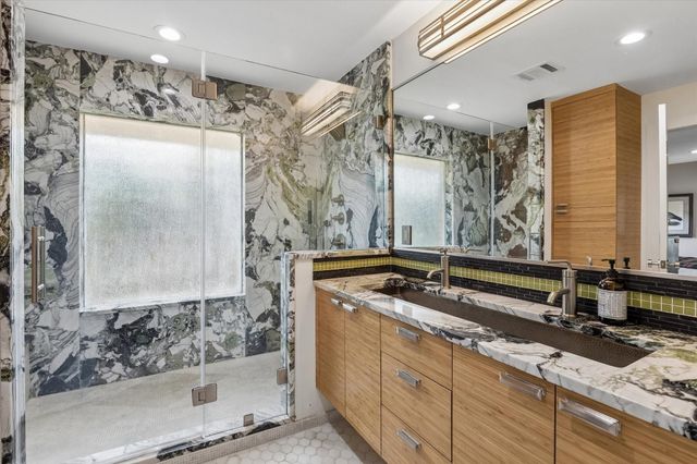 623 Pinehaven Drive, Houston, TX 77024