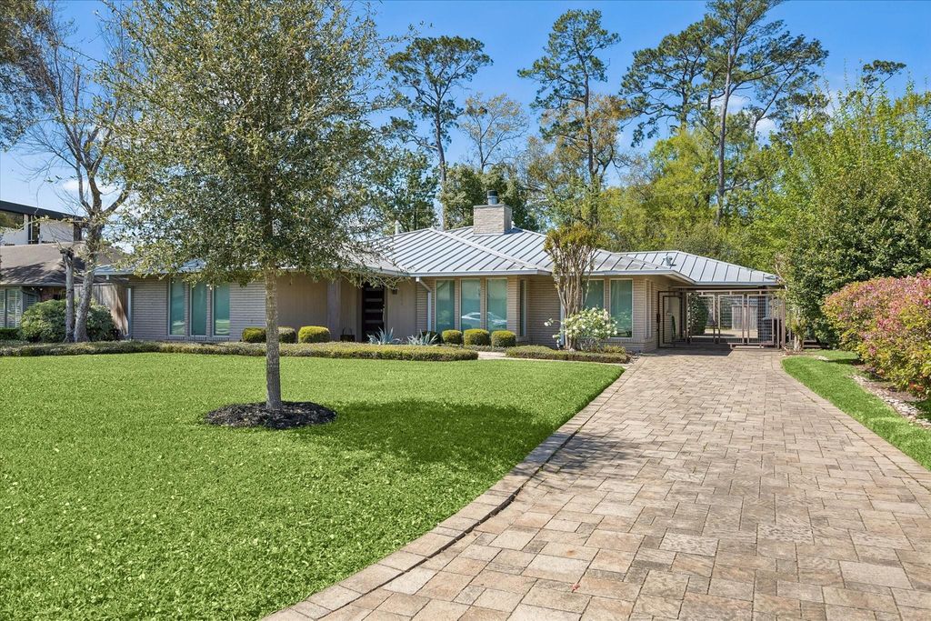 623 Pinehaven Drive, Houston, TX 77024