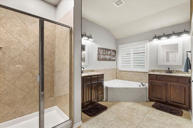 1395 Waters Edge Drive, Rockwall, TX 75087