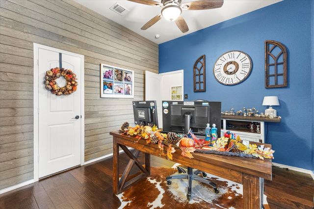 1395 Waters Edge Drive, Rockwall, TX 75087