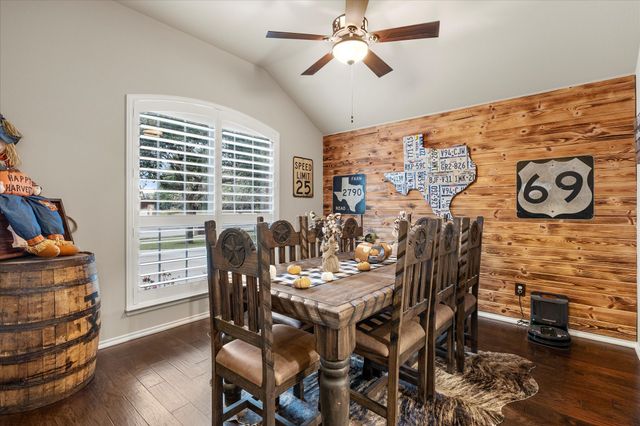 1395 Waters Edge Drive, Rockwall, TX 75087