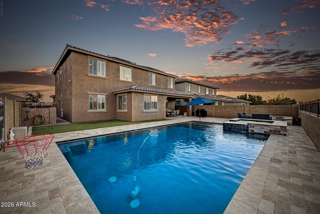 9334 W WHITE FEATHER Lane, Peoria, AZ 85383 — photo 2