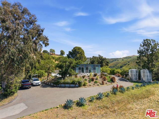 3065 S S Foose Road, Malibu, CA 90265