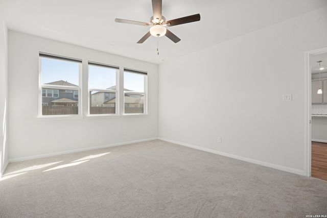 8336 Sunrise Glen, Selma, TX 78154