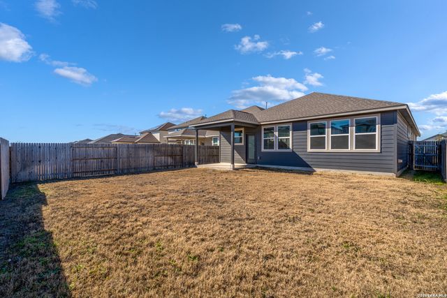 8336 Sunrise Glen, Selma, TX 78154