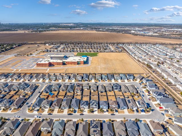 8336 Sunrise Glen, Selma, TX 78154