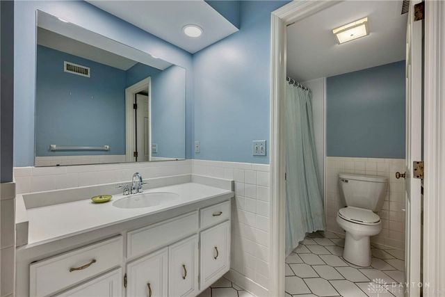 713 Murrell Drive, Kettering, OH 45429