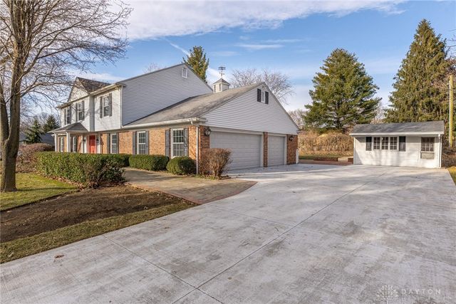 713 Murrell Drive, Kettering, OH 45429